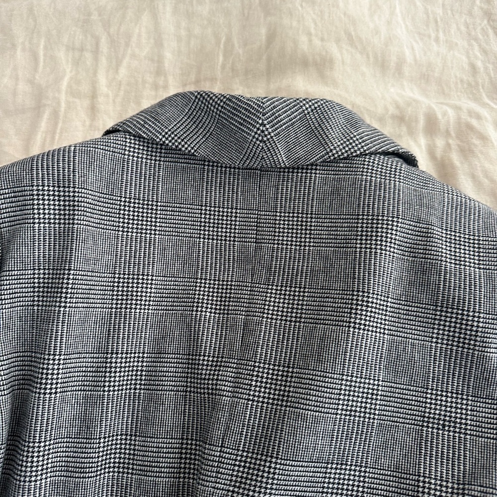 Sezane Classic Checkered Blazer - Picture 5 of 5